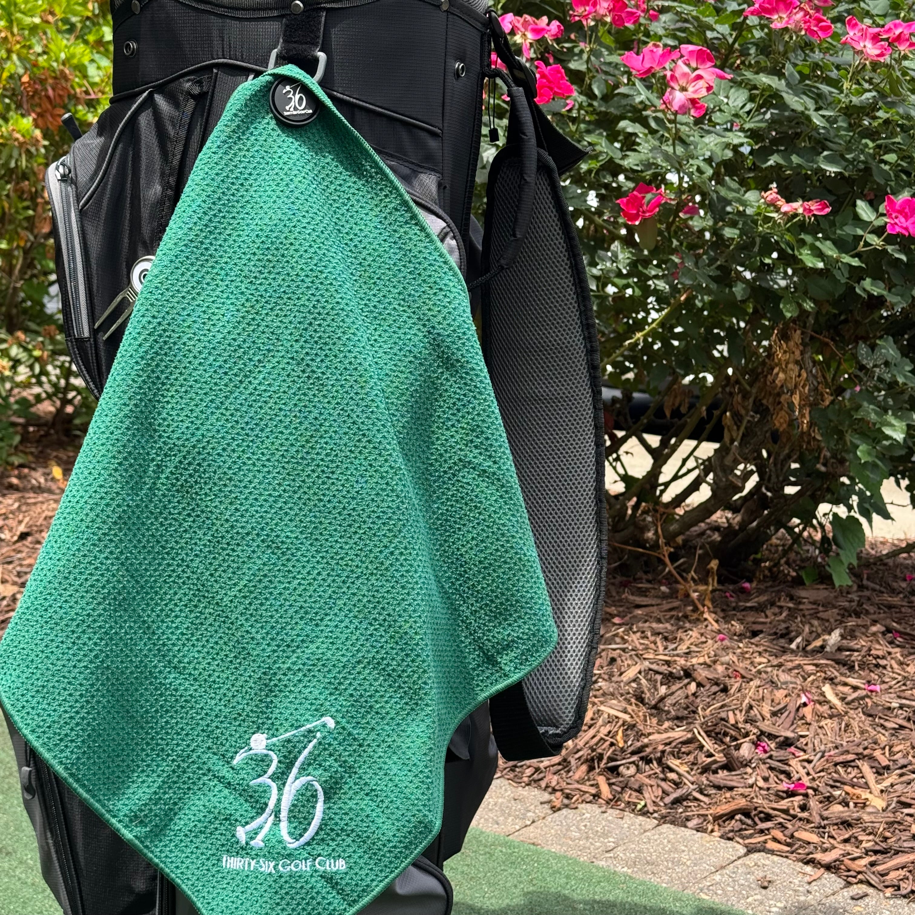 The Caddie - Premium Golf Towel