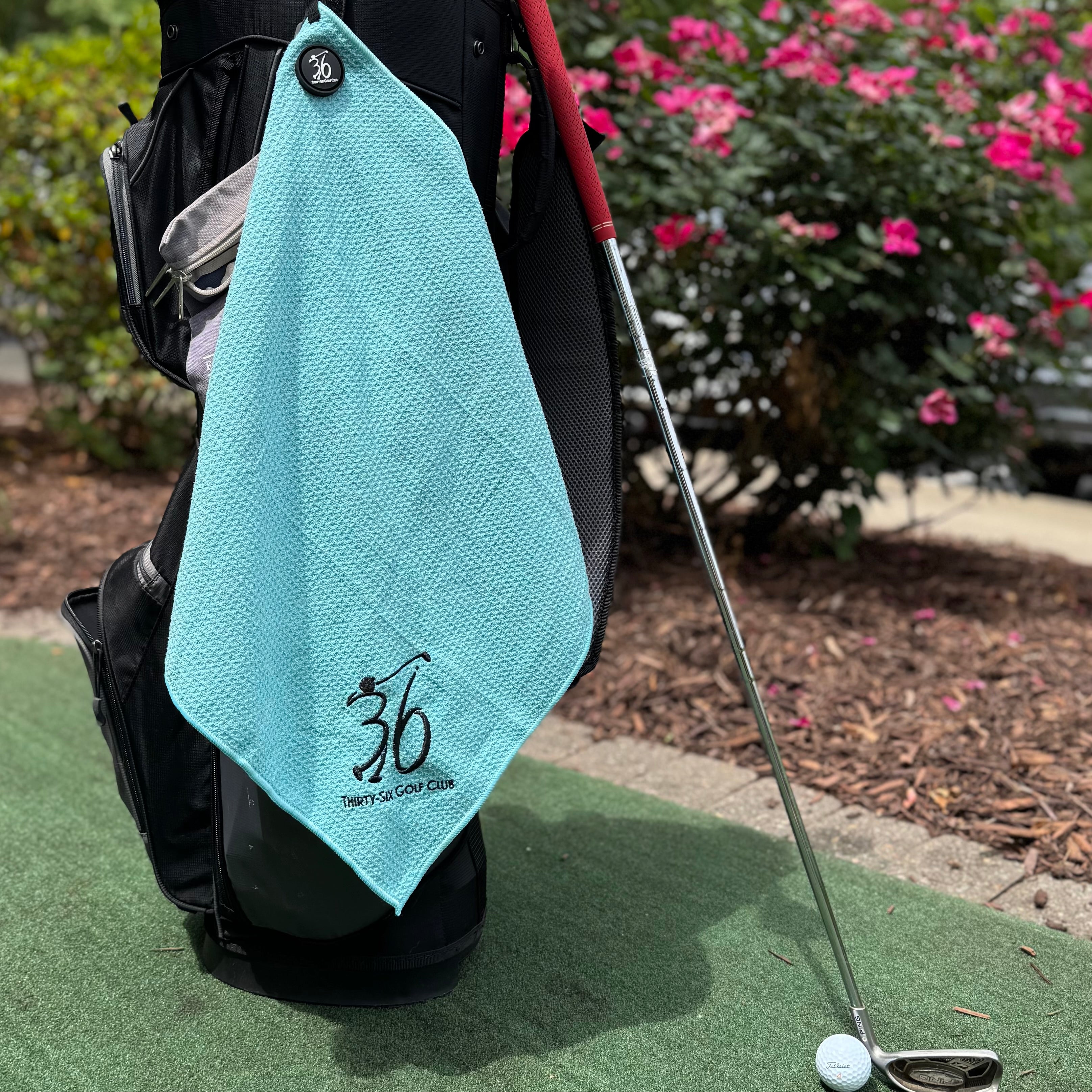 The Caddie - Premium Golf Towel