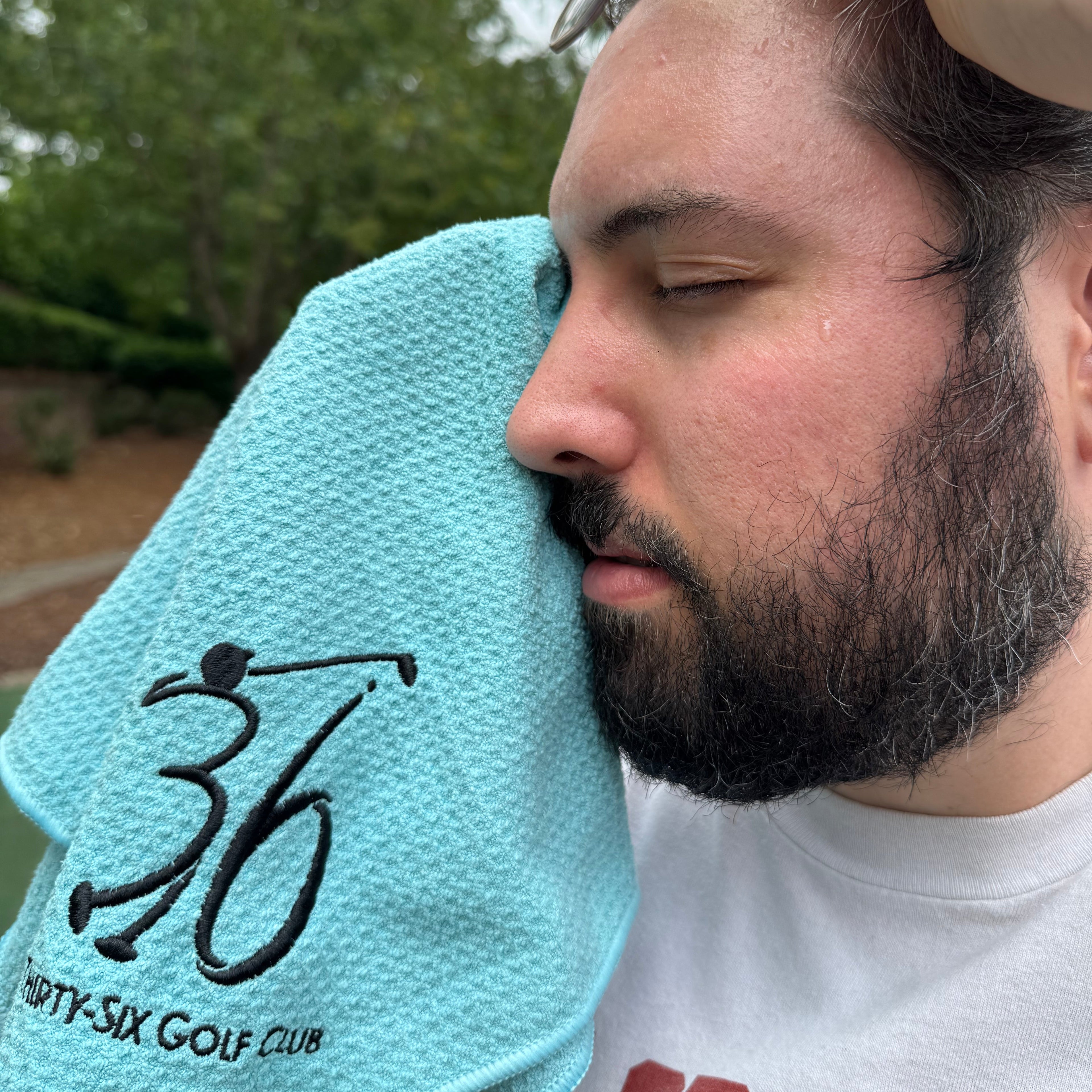 The Caddie - Premium Golf Towel